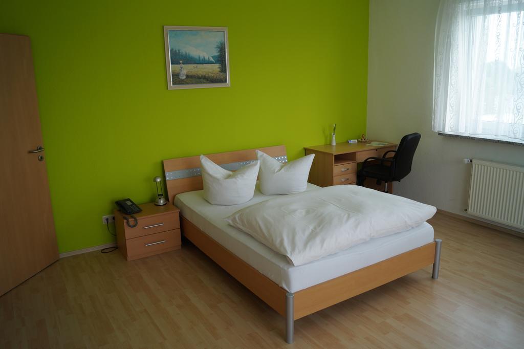 Hotel Reuterhof Darmstadt Kamer foto