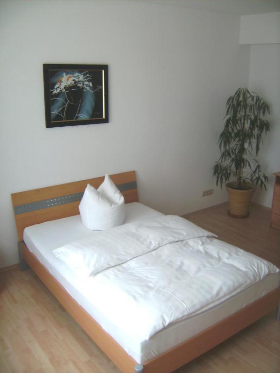 Hotel Reuterhof Darmstadt Kamer foto